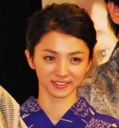 満島ひかり